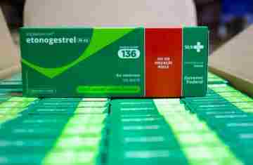  SUS qualifica profissionais para ampliar oferta de implantes hormonais 